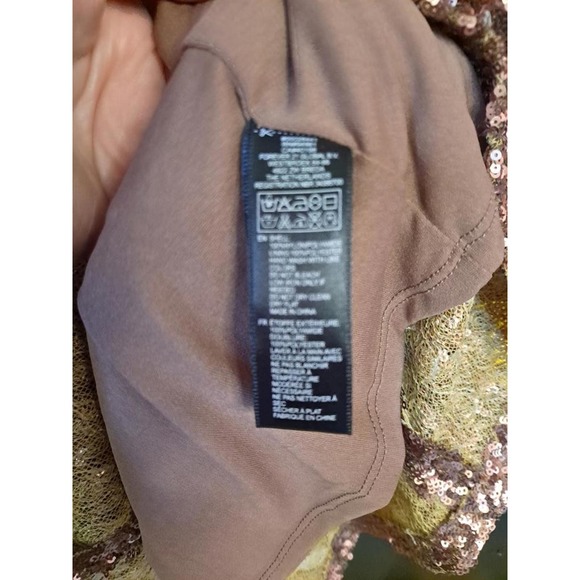 Forever 21 Gold Sequin 3/4 Sleeve Mini Dress Size‎ Small - Picture 5 of 8